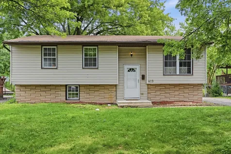 419 East Maple Drive Glenwood IL 60425