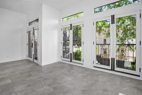 1251 North Hoyne Avenue Chicago IL 60622