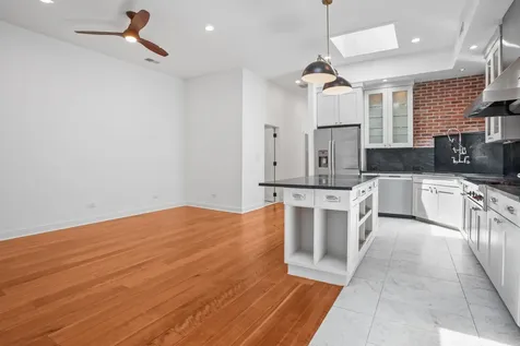 1251 North Hoyne Avenue Chicago IL 60622