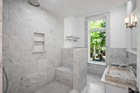 1251 North Hoyne Avenue Chicago IL 60622