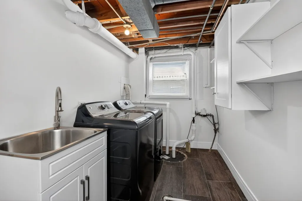 51 West Marilyn Terrace Addison IL 60101