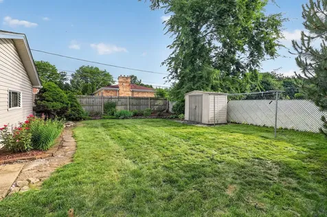 51 West Marilyn Terrace Addison IL 60101