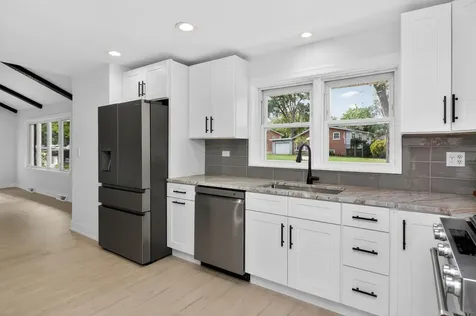 51 West Marilyn Terrace Addison IL 60101