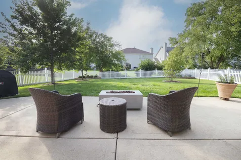 1702 Sierra Highlands Court Plainfield IL 60586