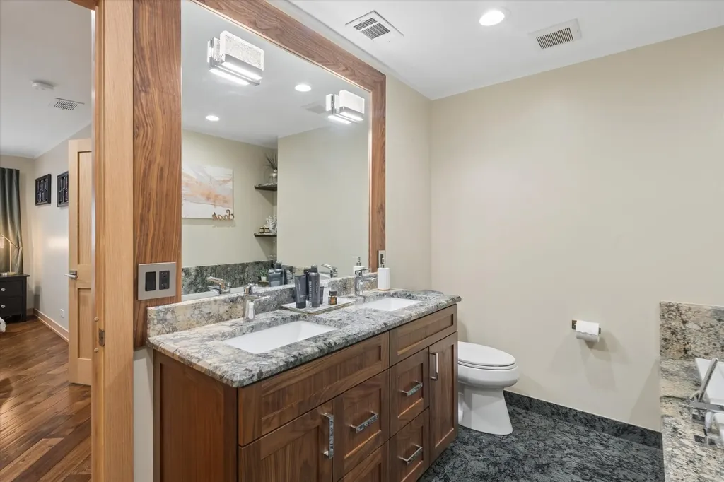 7730 Brookhaven Avenue Darien IL 60561