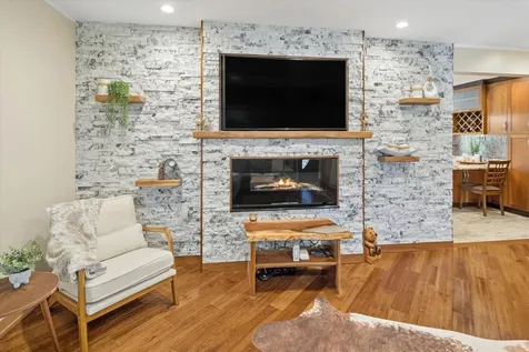 7730 Brookhaven Avenue Darien IL 60561