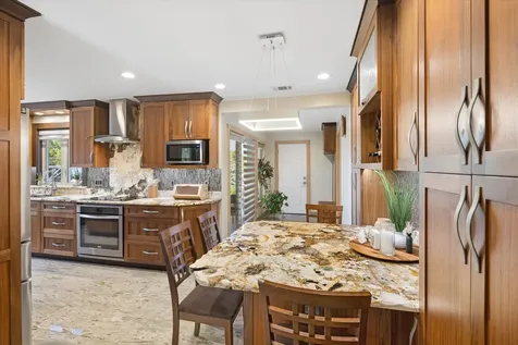 7730 Brookhaven Avenue Darien IL 60561