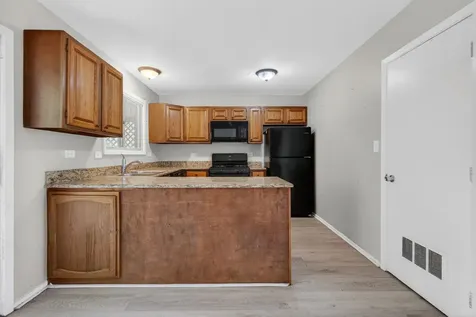 115 Oriole Road Matteson IL 60443