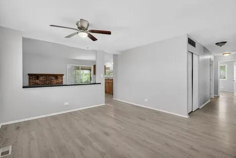 115 Oriole Road Matteson IL 60443