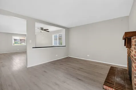 115 Oriole Road Matteson IL 60443