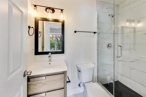 815 South Carpenter Street Chicago IL 60607