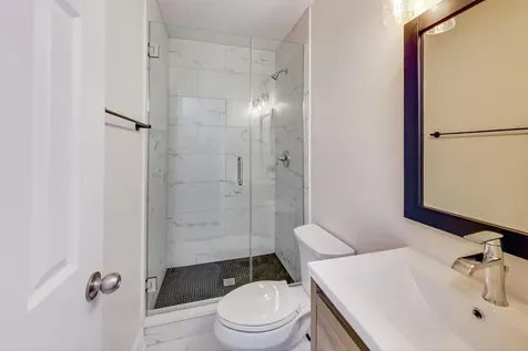 815 South Carpenter Street Chicago IL 60607