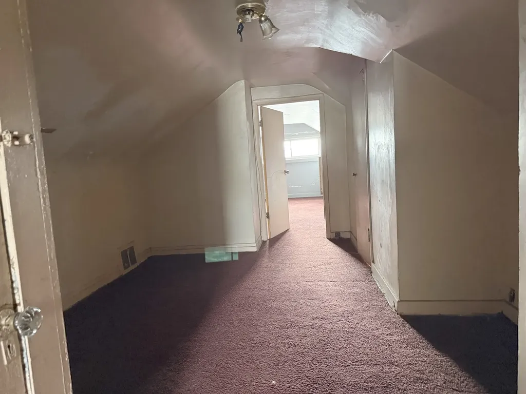 7521 South Aberdeen Street Chicago IL 60620