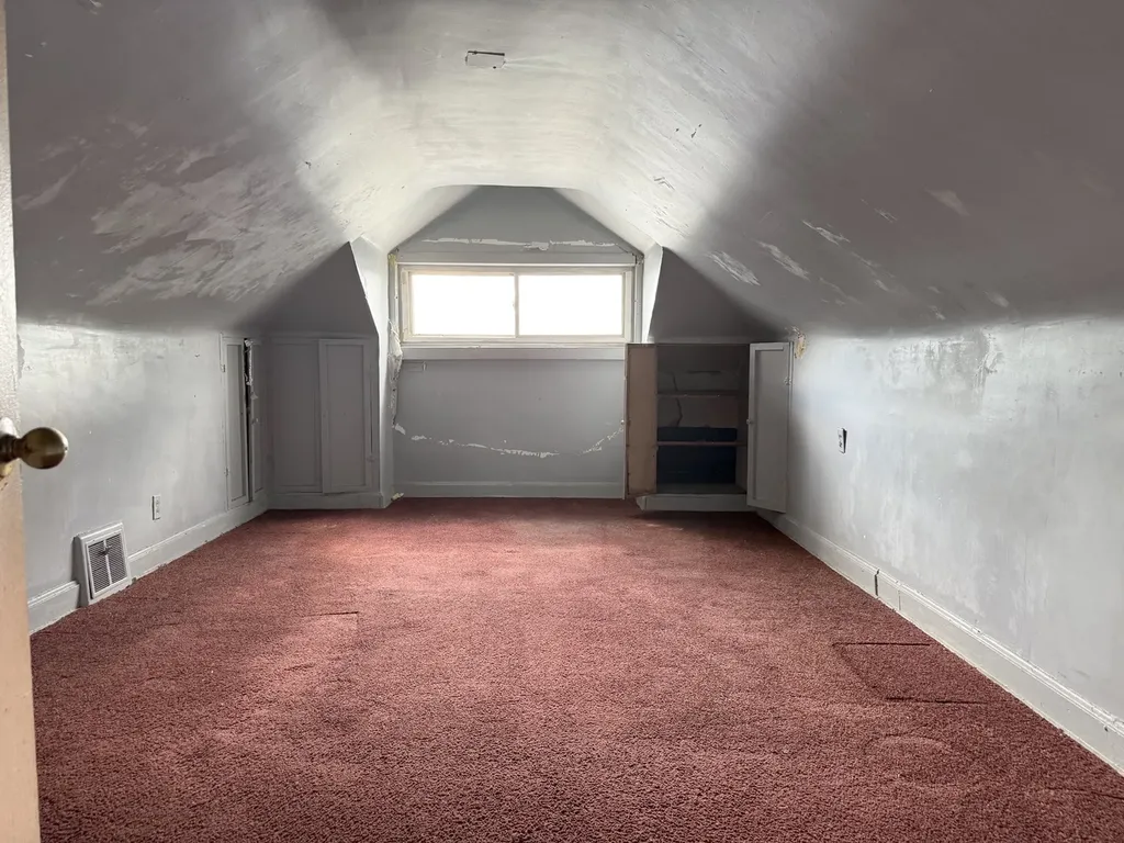 7521 South Aberdeen Street Chicago IL 60620