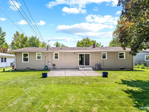 205 West Milner Avenue Dekalb IL 60115