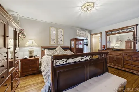 5148 Lincoln Avenue Lisle IL 60532