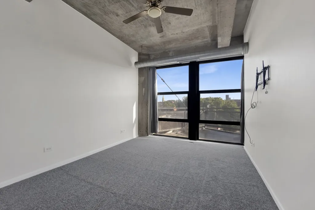 1000 West 15th Street Chicago IL 60608
