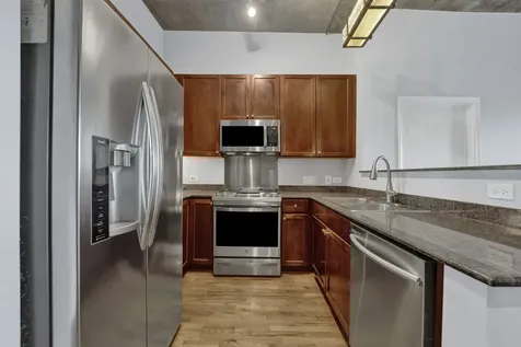 1000 West 15th Street Chicago IL 60608