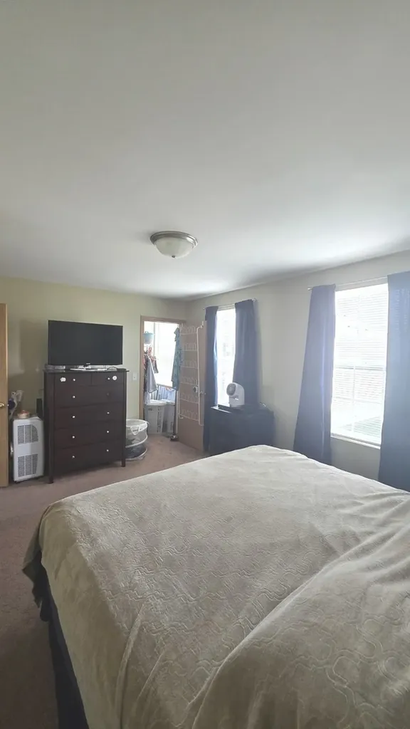 646 Four Seasons Boulevard Aurora IL 60504