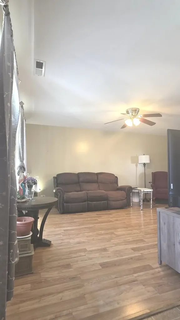 646 Four Seasons Boulevard Aurora IL 60504