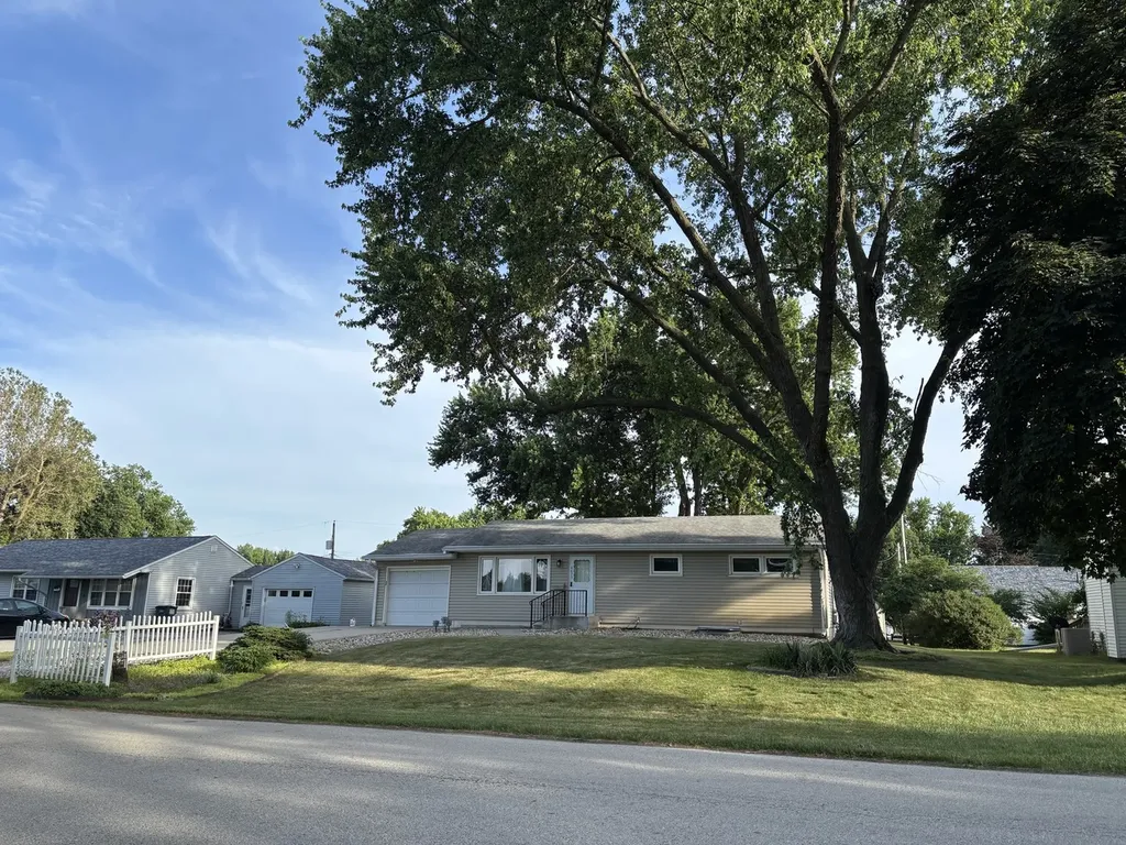 4620 50TH Avenue Moline IL 61265