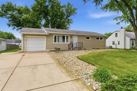 4620 50TH Avenue Moline IL 61265