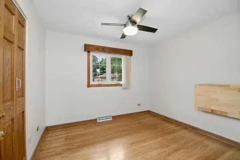 15120 Willow Lane Oak Forest IL 60452