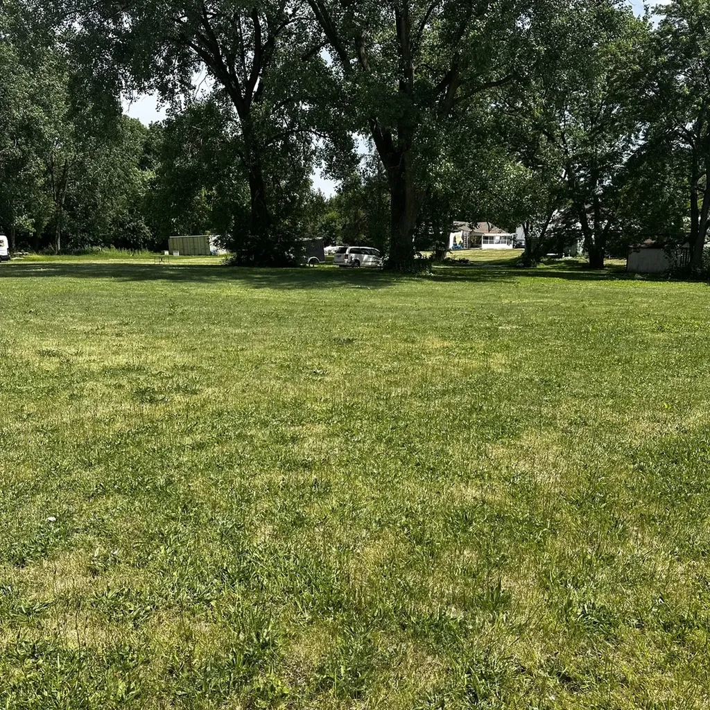 0000 Grove Street Aurora IL 60505