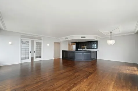 161 East Chicago Avenue Chicago IL 60611