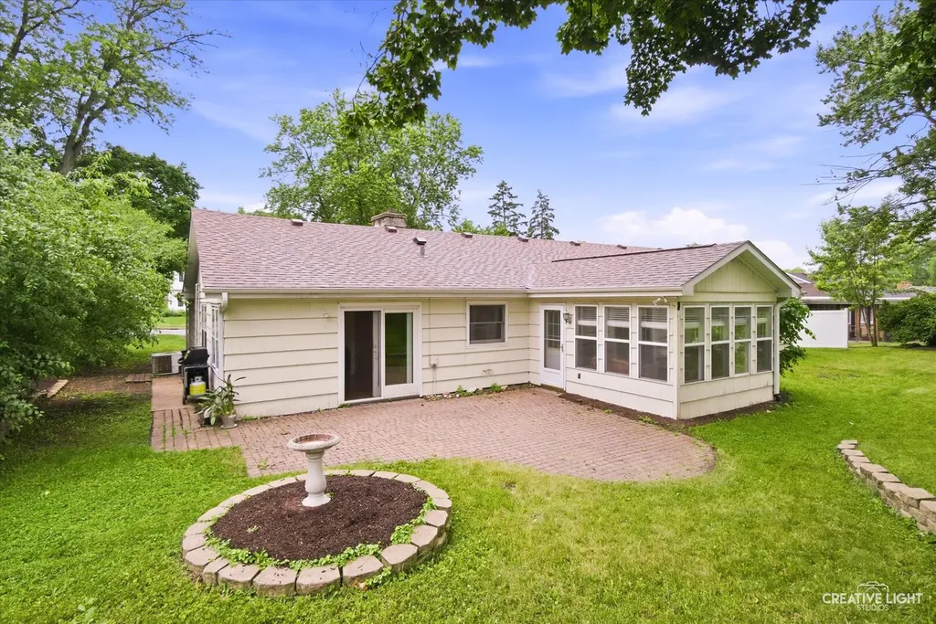 221 East Elm Street Wheaton IL 60189