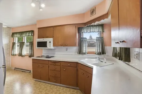 2903 Bethel Boulevard Zion IL 60099