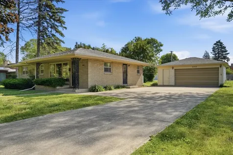 2903 Bethel Boulevard Zion IL 60099