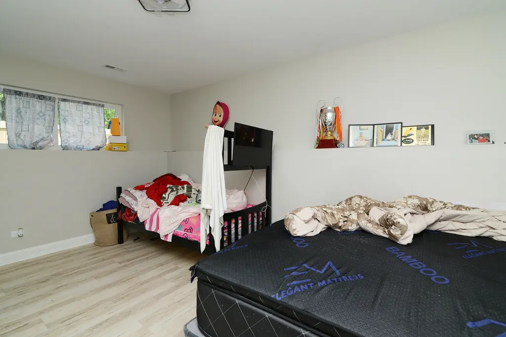1051 North Springfield Avenue Chicago IL 60651