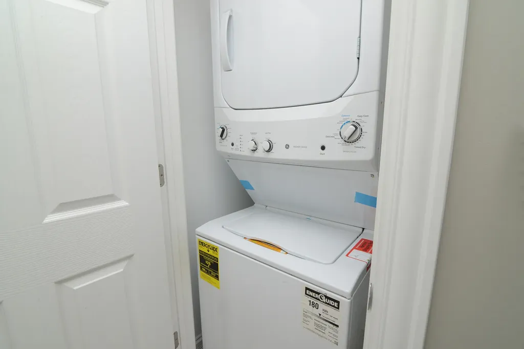 1051 North Springfield Avenue Chicago IL 60651
