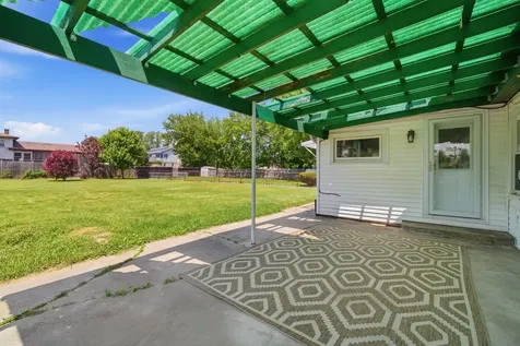 1522 North Hillside Avenue Berkeley IL 60163