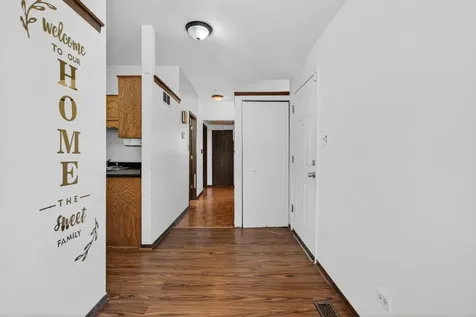 72 White Oaks Road Matteson IL 60443