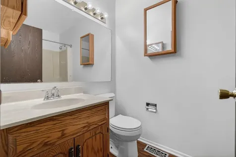 72 White Oaks Road Matteson IL 60443