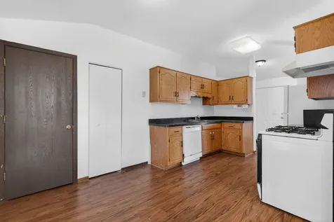 72 White Oaks Road Matteson IL 60443