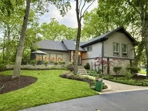 1310 Woodland Court W Riverwoods IL 60015