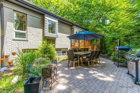 1310 Woodland Court W Riverwoods IL 60015