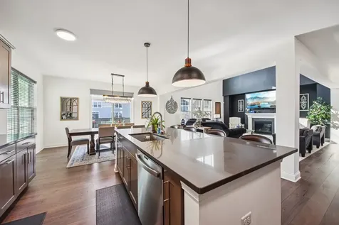 1842 Coralito Lane Elgin IL 60124