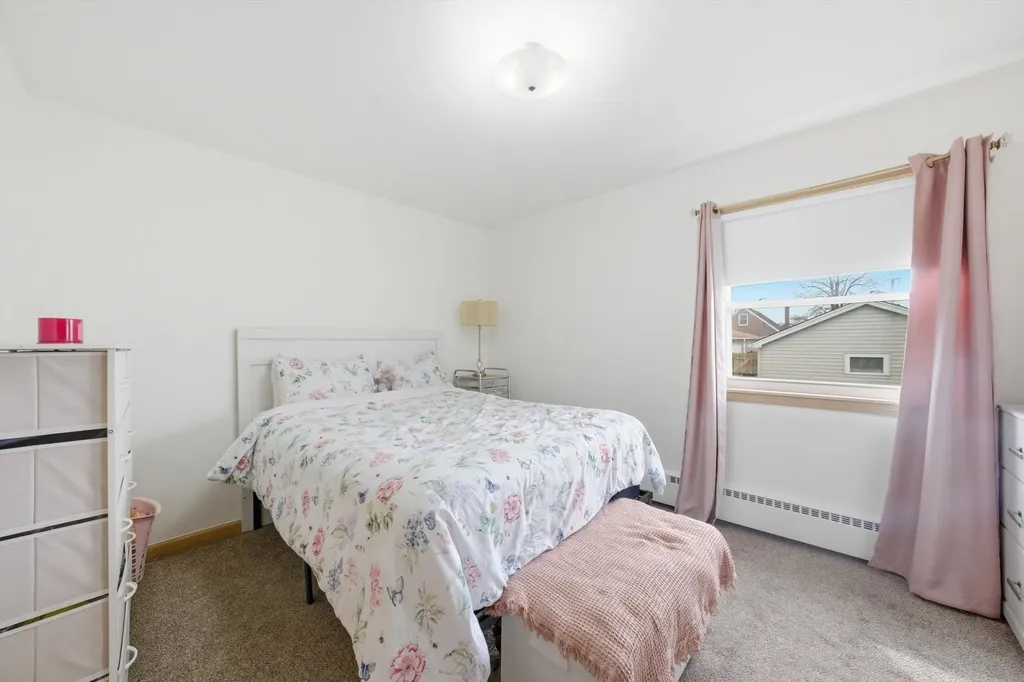 5748 South Kenneth Avenue Chicago IL 60629