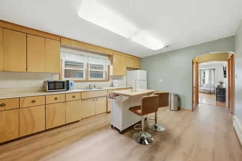 5748 South Kenneth Avenue Chicago IL 60629