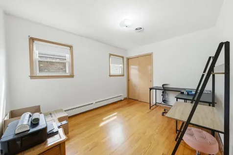 5748 South Kenneth Avenue Chicago IL 60629