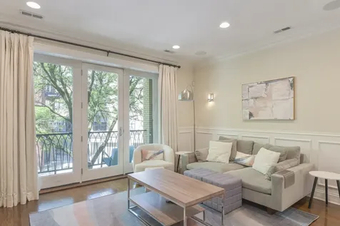 2223 West Wabansia Avenue Chicago IL 60647