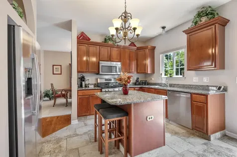 1208 Water Stone Circle Wauconda IL 60084