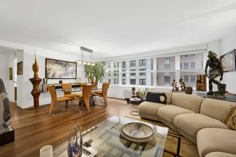850 North Dewitt Place Chicago IL 60611