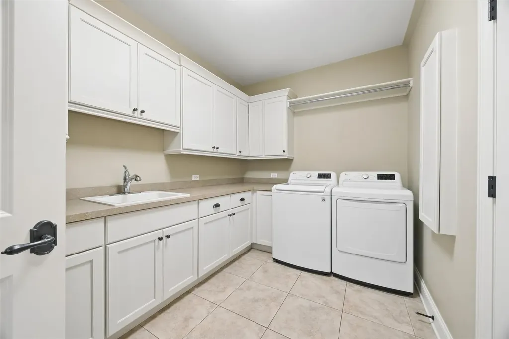 122 Arthur Avenue Clarendon Hills IL 60514