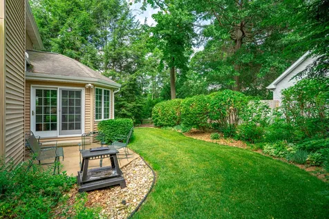 3347 Valley Woods Drive Cherry Valley IL 61016