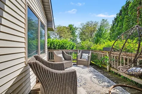 206 South Raven Road Shorewood IL 60404